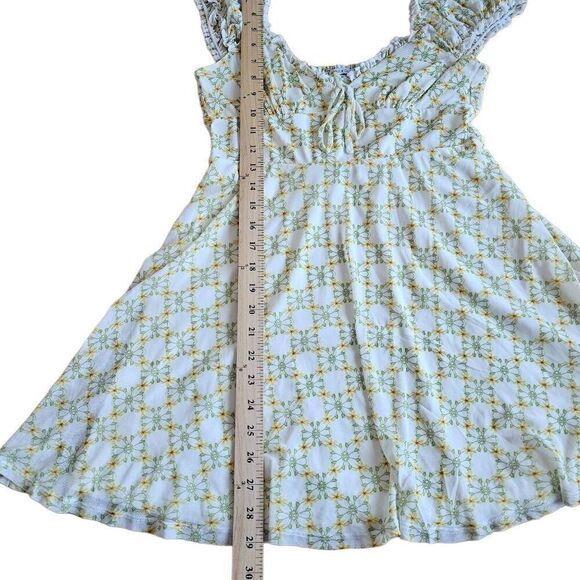 Urban outfitters womens Sz M white multicolor floral dress - Picture 5 of 8